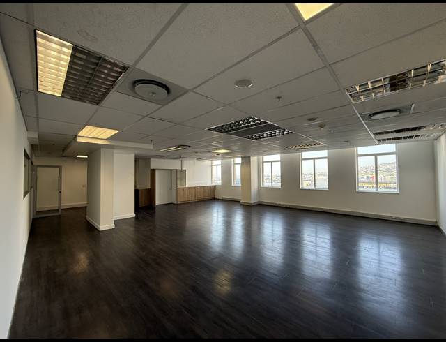 3,163M² OFFICE TO LET IN CAPE TOWN CITY CENTRE